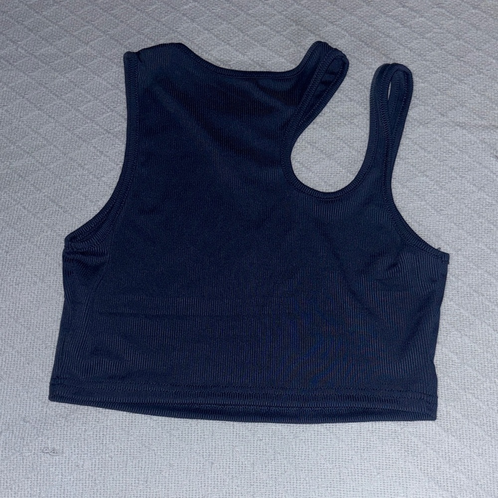 SHEIN Black Crop Top